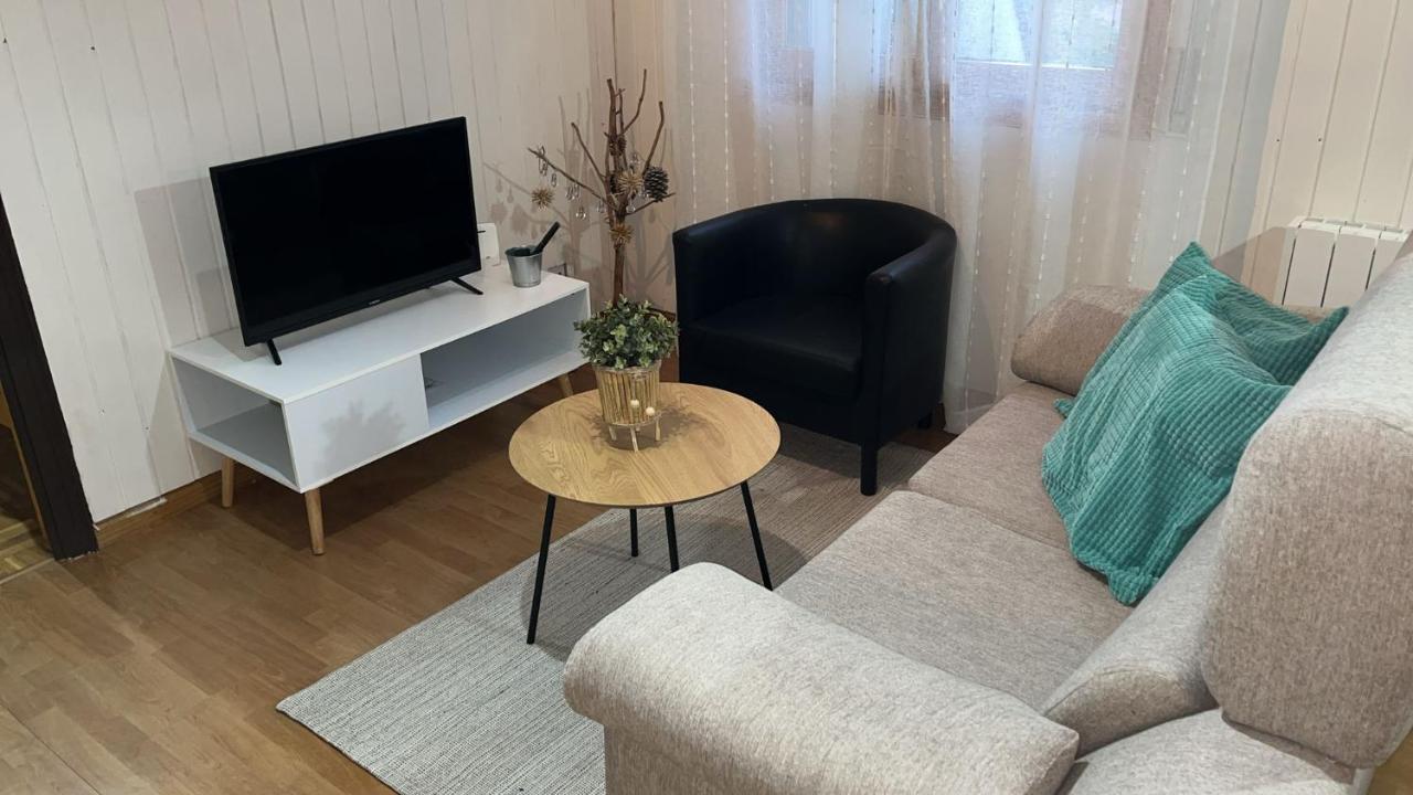 Apartamento Selva Blanca Villanúa Kültér fotó